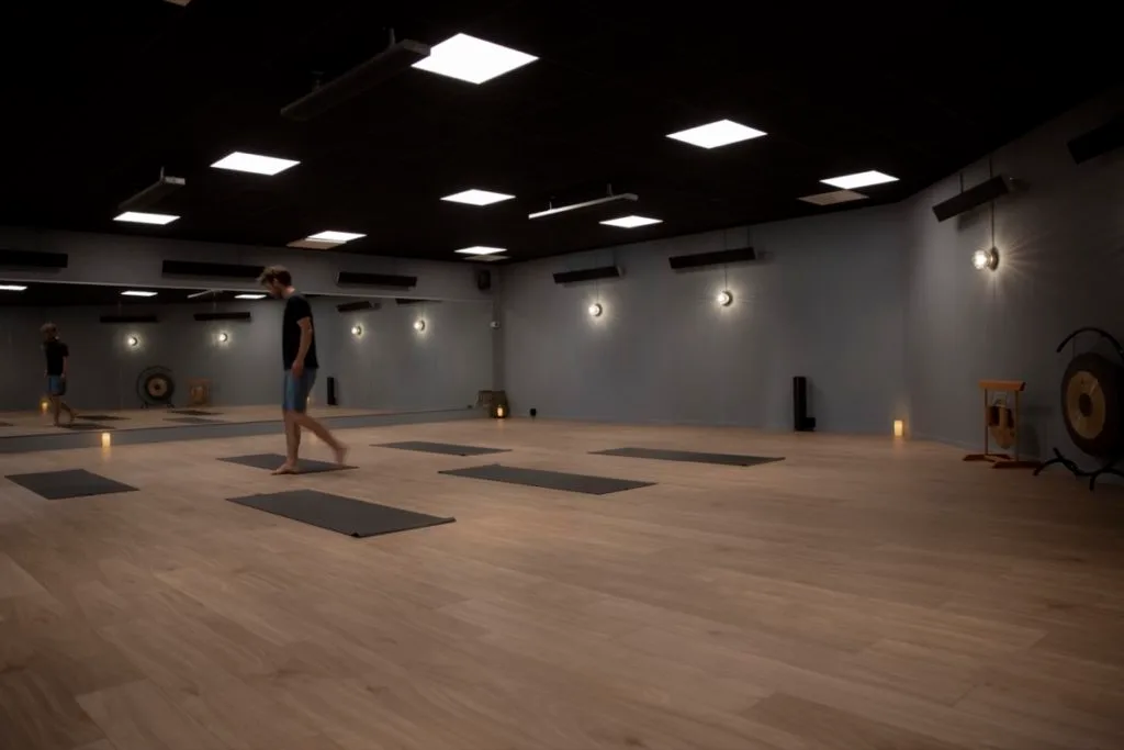 Trosa Hot Yoga es un estudio de Suecia